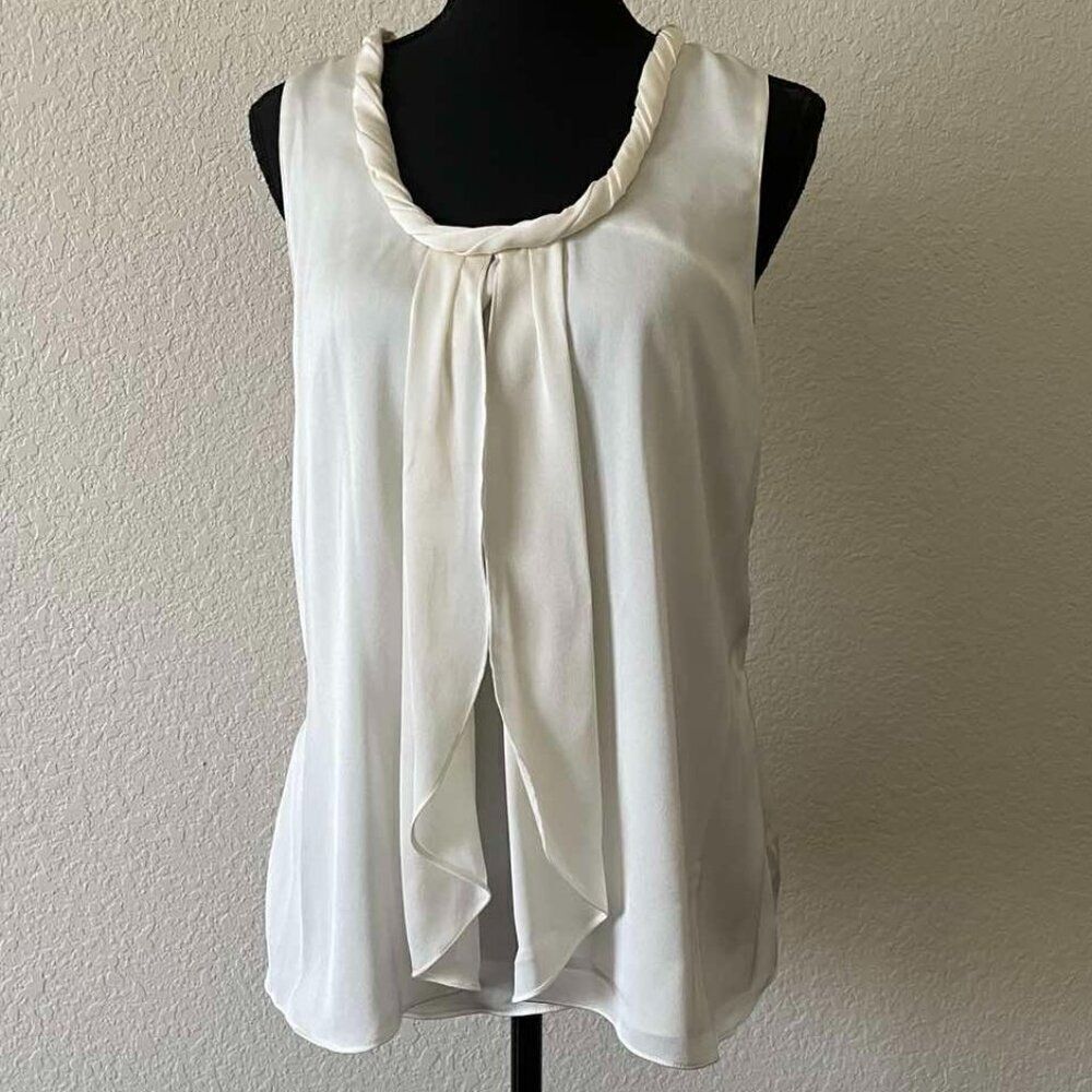 HALOGEN cream ruffle front sleeveless top/blouse size M